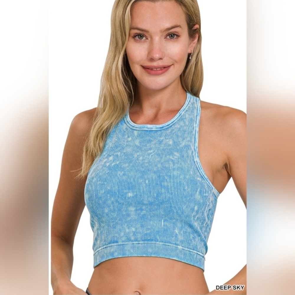 NWOT Zenana Washed Ribbed Seamless High-Neck Cropped Tank Top.